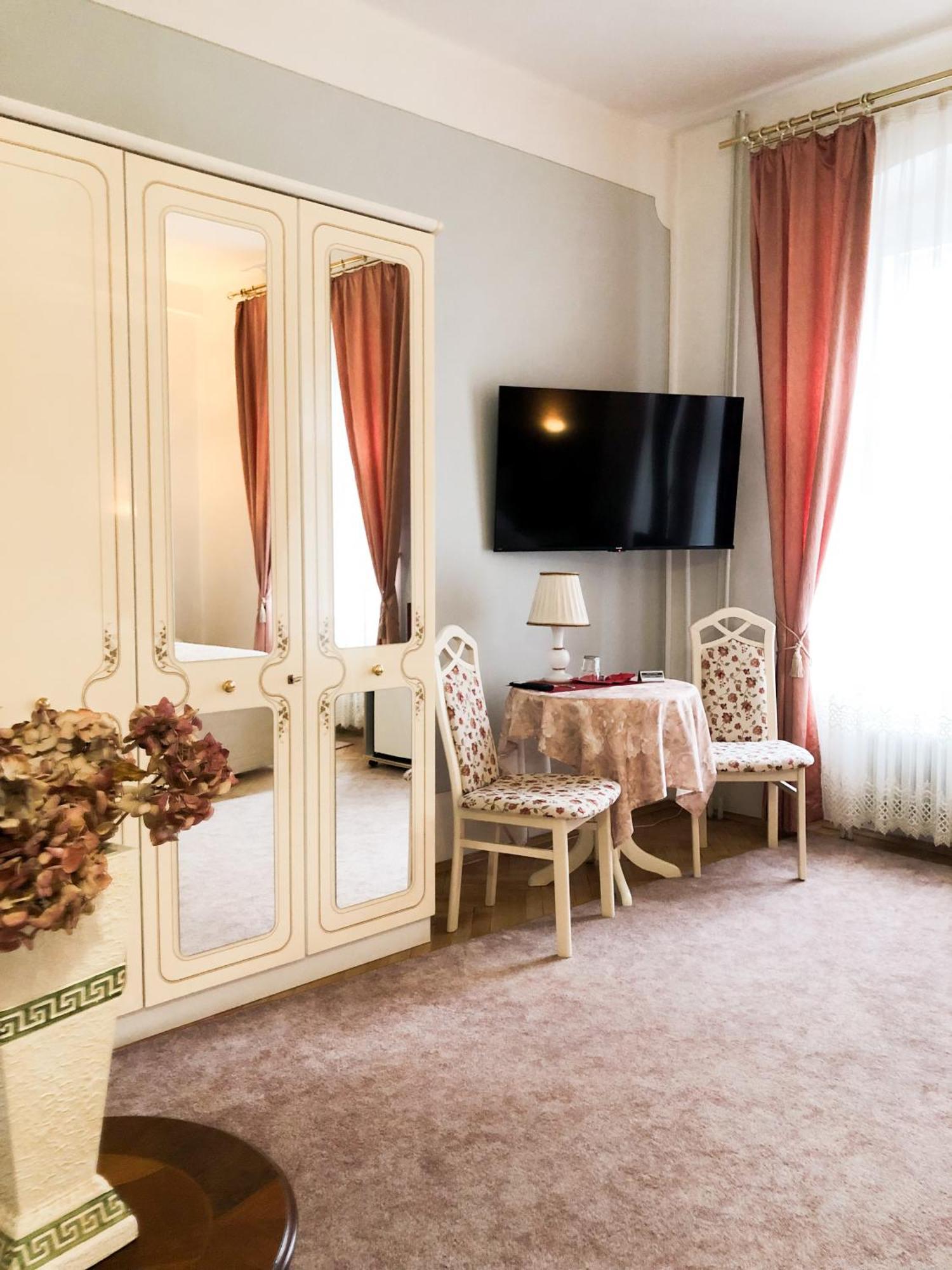 Hotel Trumf Mladá Boleslav المظهر الخارجي الصورة